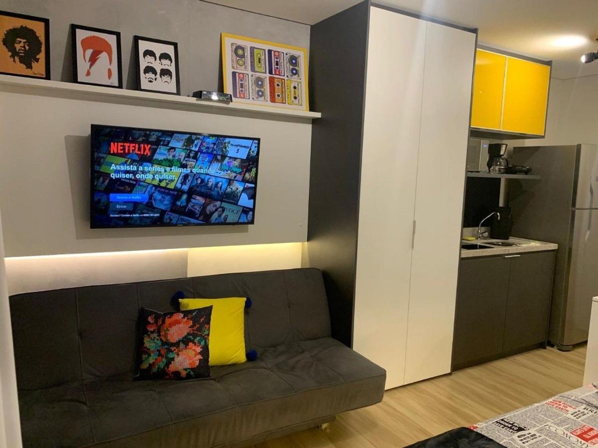 Lindo Studio Com Estacionamento E Internet ! Appartamento San Paolo Esterno foto